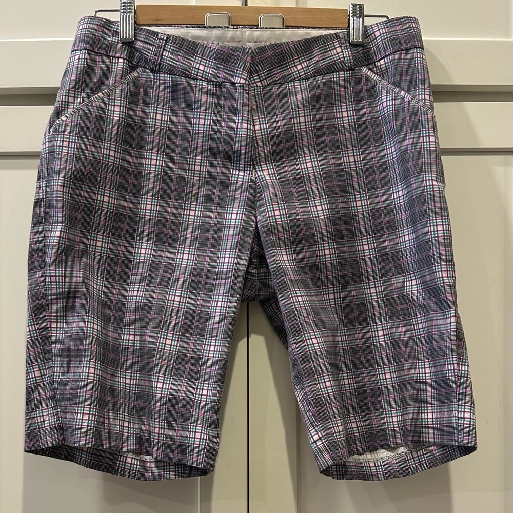 Peter Millar plaid Bermuda golf shorts.